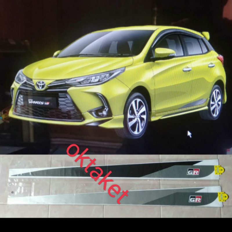 stiker body samping New Yaris 2018 - 2022 GR Sport Hitam &amp; Silver Universal