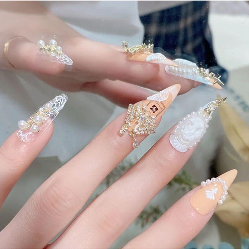 Mxbeauty Busur Kuku Berlian Imitasi 3D Logam Jantung Kupu-Kupu Busur Kristal Alloy Liontin Rantai