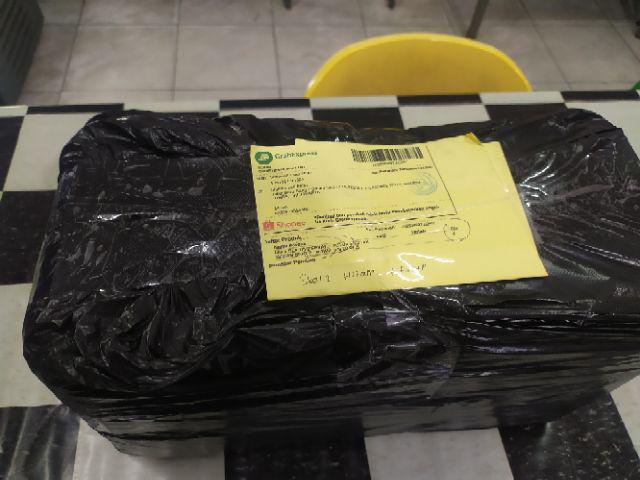 Mika Bento 2 Sekat + Tutup - Kotak Makan Skat 2 - Hitam - Isi 50 Pcs