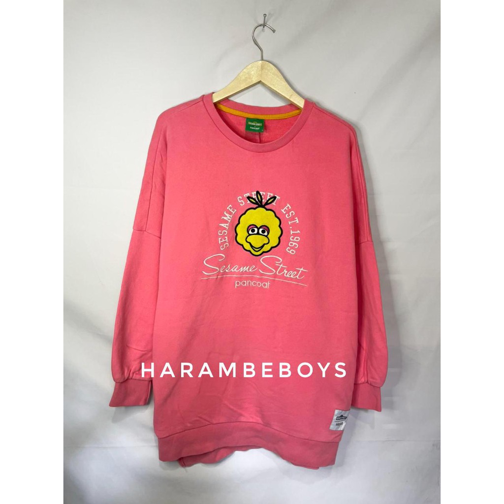 CREWNECK PANCOAT X SESAME STREET UKURAN S OVERSIZE