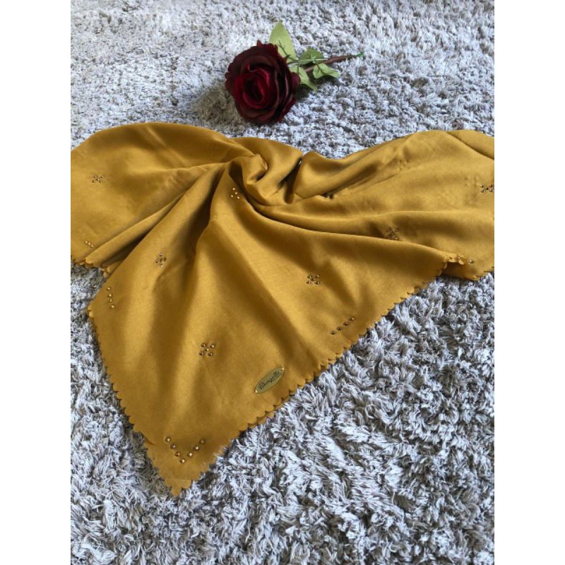 segiempat bintang tabur by bungatta kerudung