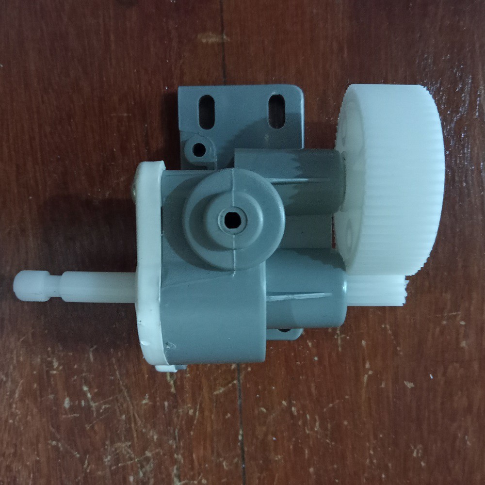 Gear Box Kipas Angin Maspion 16" - Dudukan kotak