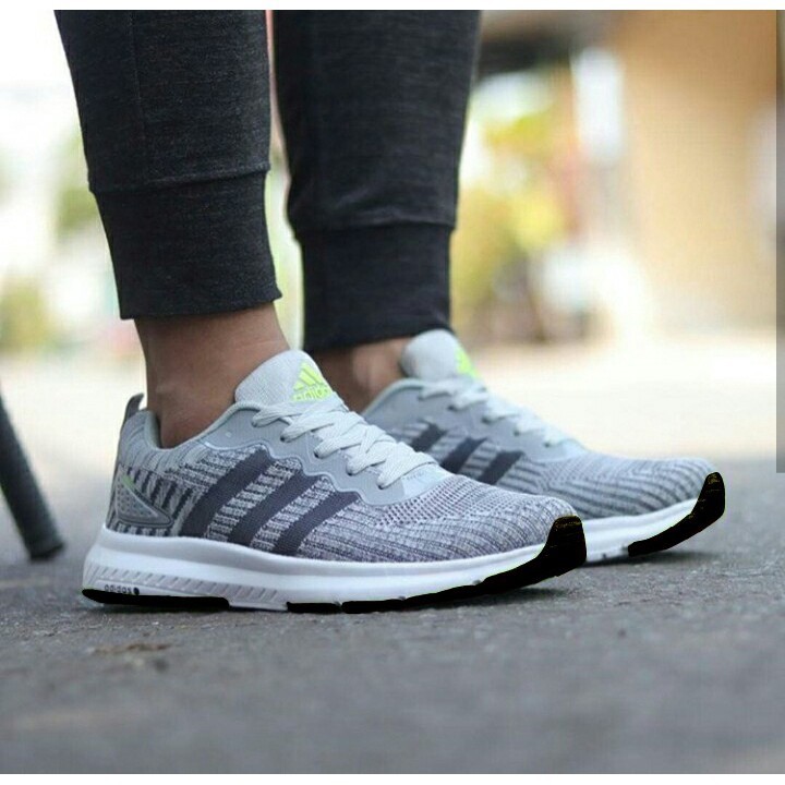 Sepatu Adidas Pria Sport