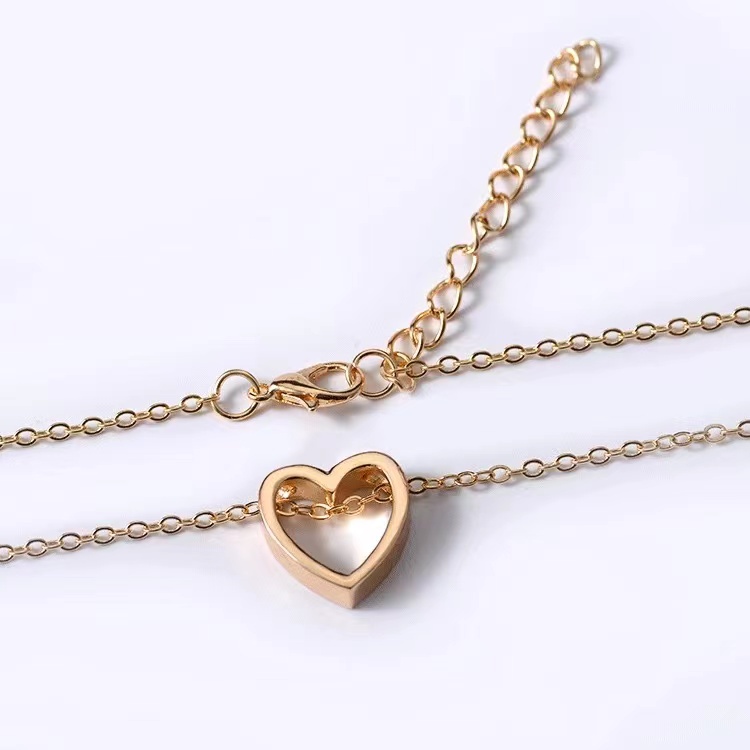 Kalung Fashion Wanita Retro Hollow Heart  Love Necklace Korean Import