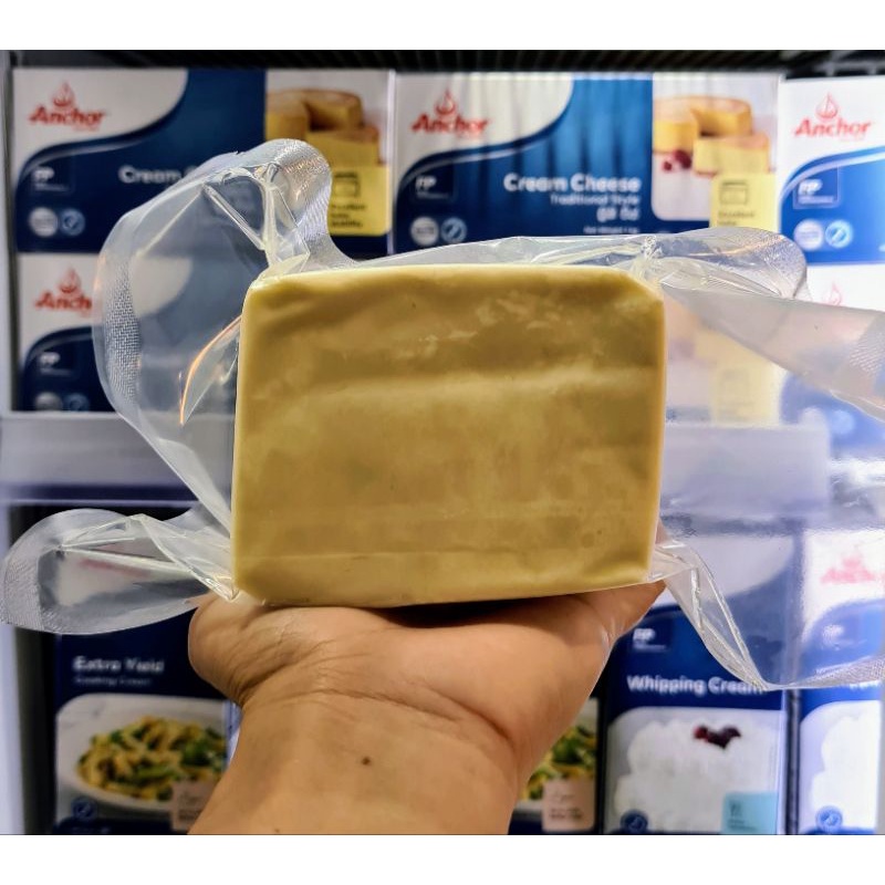 

R. ANCHOR CREAM CHEESE 250GR KEJU KRIM