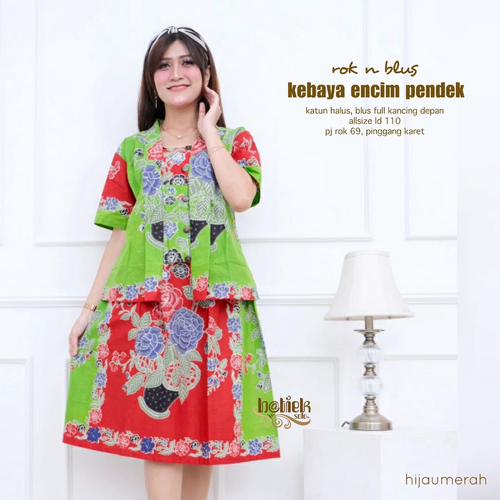 Rok &amp; blus kebaya encim pendek