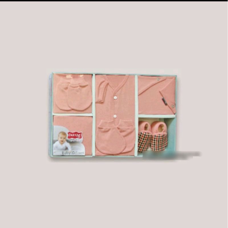 Dialogue baby gift set (pink)