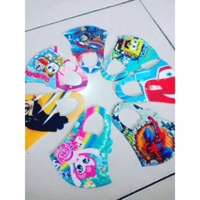 Masker karakter scuba | anak-anak