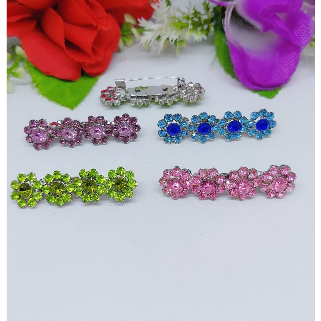 Bros Magnetik (sepasang) Bentuk Bunga Kamelia 5 Kata Mutiara Zircon Gaya Korea Untuk Aksesoris 1-12