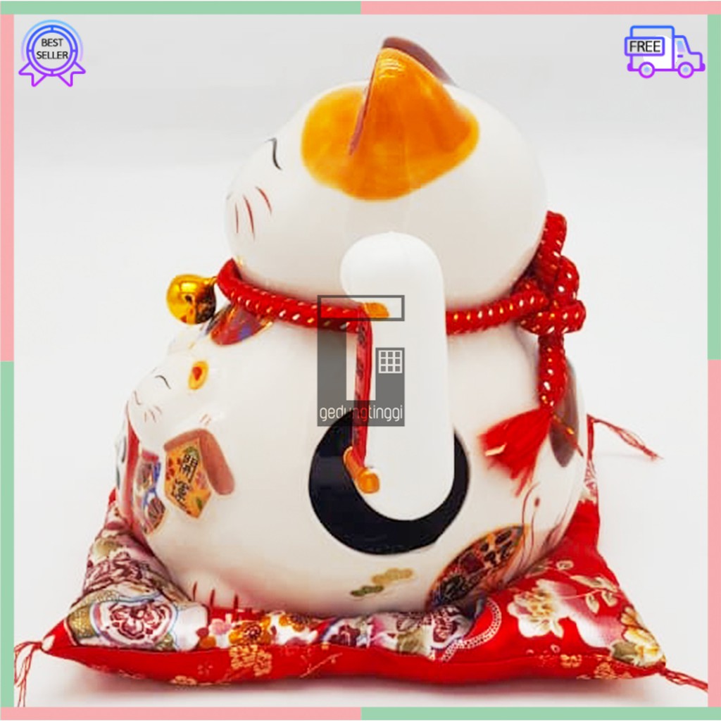 Pajangan Patung Hiasan Dekorasi Boneka Kucing Panggil Hoki Maneki Neko Maneko Neki Lucky Cat Rejeki Rezeki Keberuntungan Daruma Keramik Cina China Jepang Baterai Batrai Batre Listrik Tangan Gerak Goyang Hias Meja Etalase Toko Kantor Resto Cafe Kafe Murah