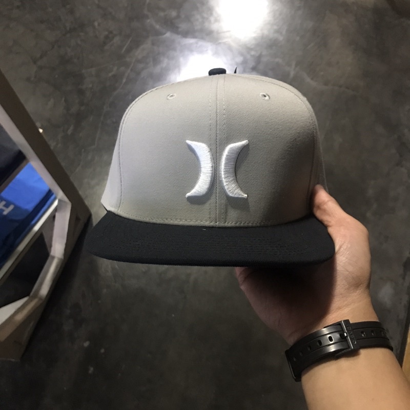 topi snapback hurley original