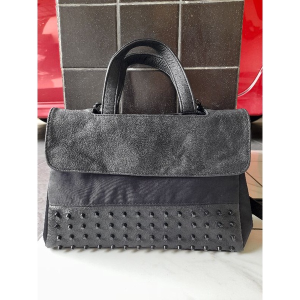 kwani preloved kwani micro stud bukan coach mk