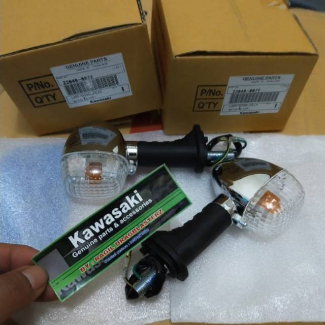 Sen sein belakang ninja r ninja ss 1 pasang original Kawasaki