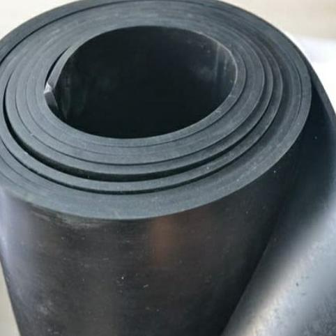 

KARET HITAM LEMBARAN ( RUBBER SHEET ) 10 MM X 100 CM X 100 CM