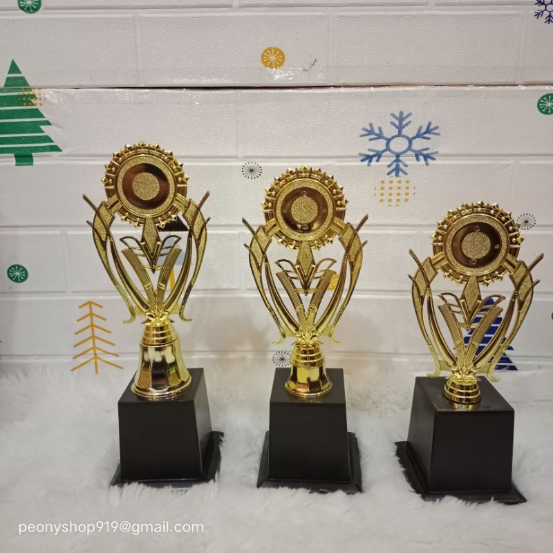trophy mewah custom unik murah/piala/tempah/piagam/plakat/