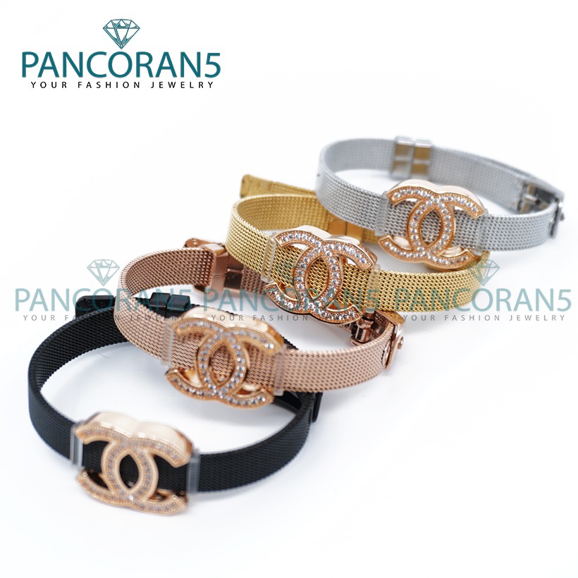 Gelang Titanium Liontin CC