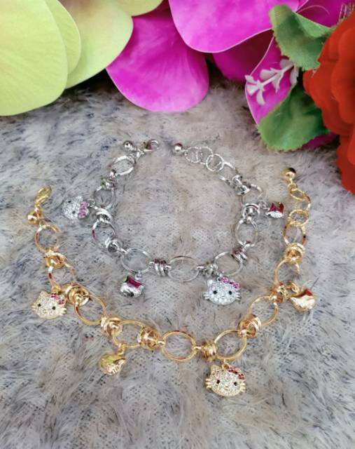 Gelang kitty