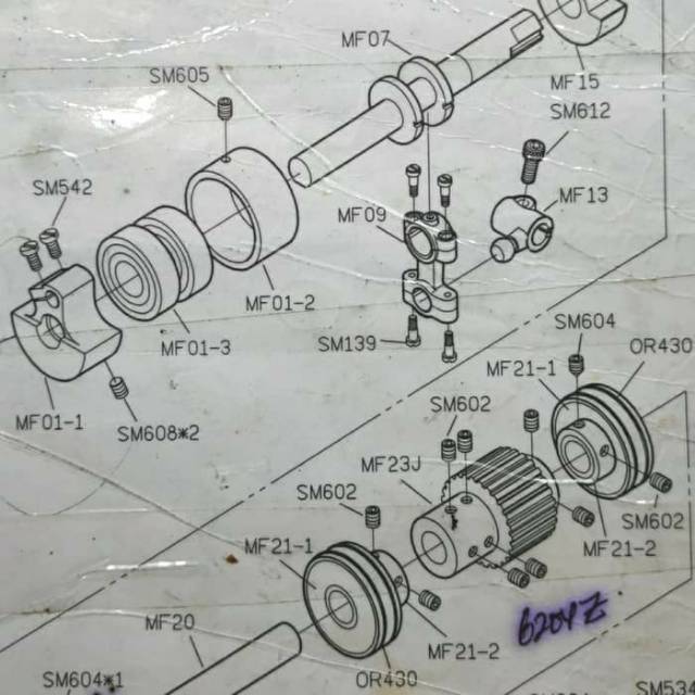 MF09-E Original / Asli Angka 8 Ayunan Benang Mesin Jahit Kam/Kamkut/Overdeck Siruba F007