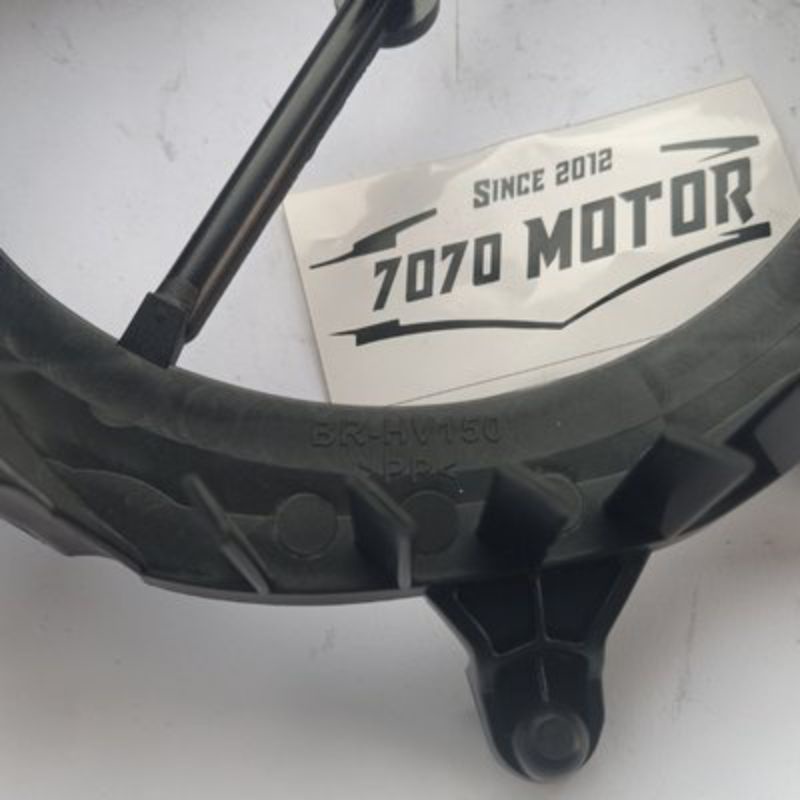 cover shroud radiator Vario 125 old - Vario 150 LED old - Vario 125 LED old . non ori . dudukan radi