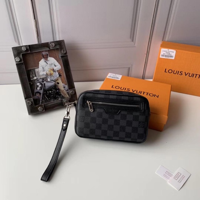 lv men clutch