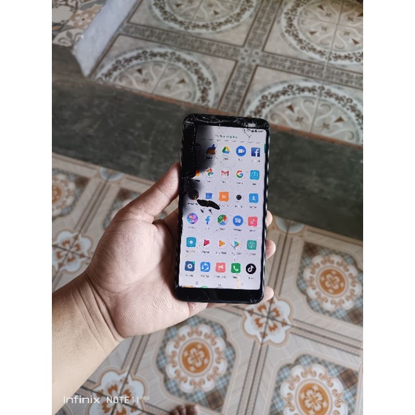 masih bisa di pake hotwav m5 plus minus LCD