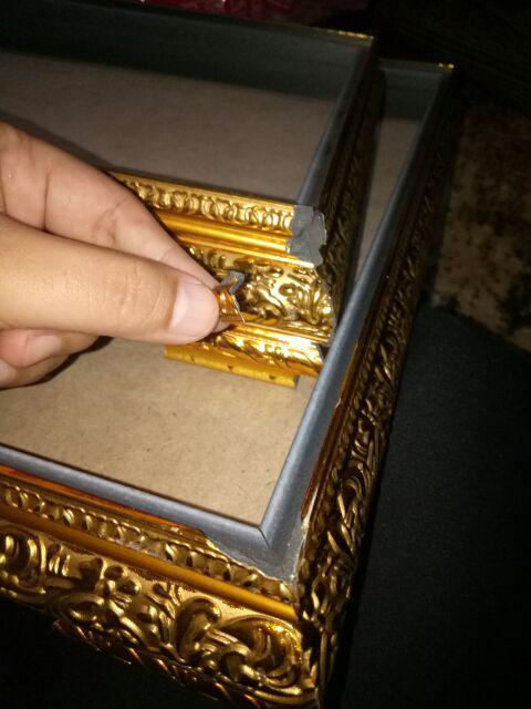 Frame Kotak Seserahan Isi 4 Hanntaran Mahar Warna Mas Gold