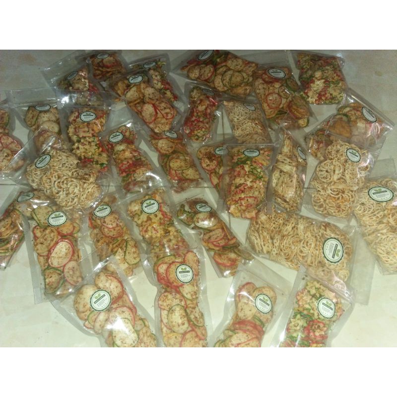 

KERUPUK BANTET