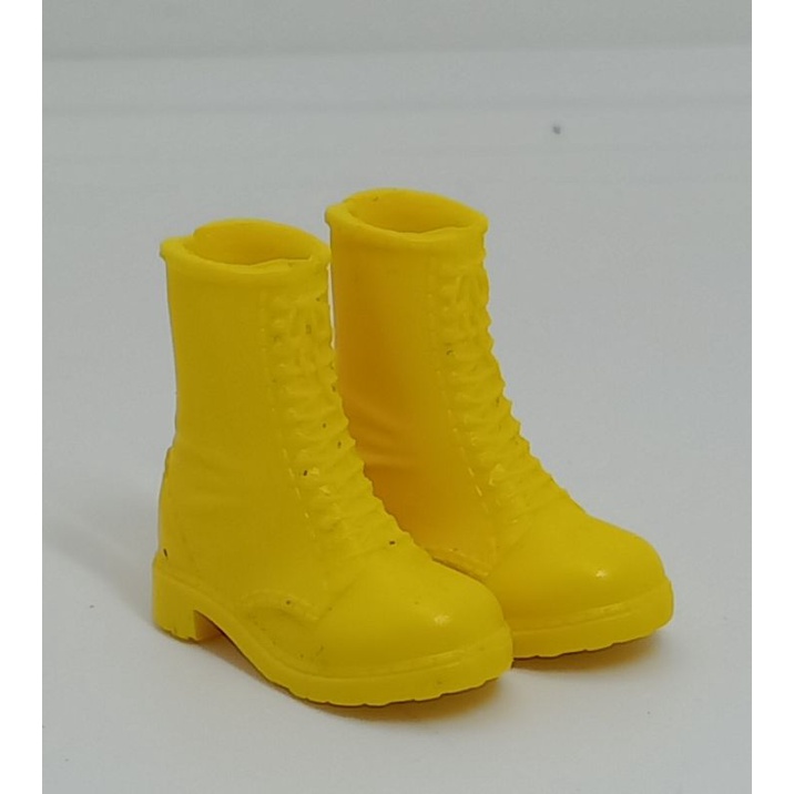 sepatu barbie varian kuning