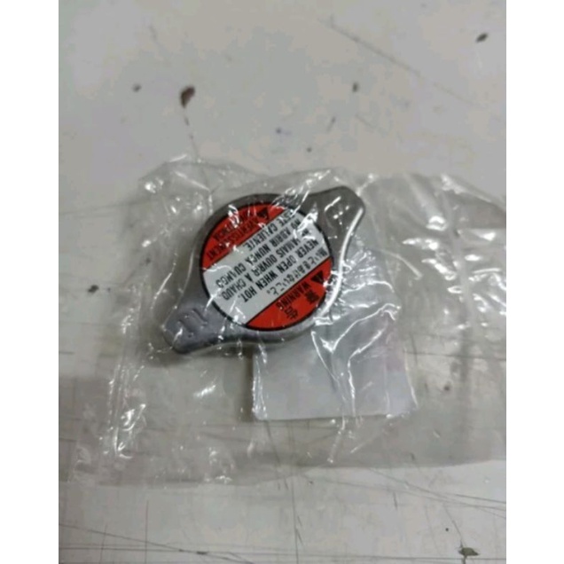 Tutup Radiator / Cap Radiator Atas Nissan X Trail