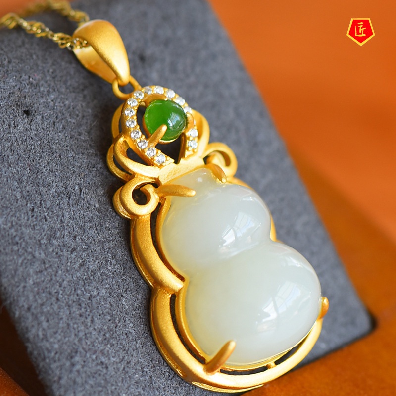 [Ready Stock]Hetian Jade Calabash Pendent Female Elegant Graceful Fashion