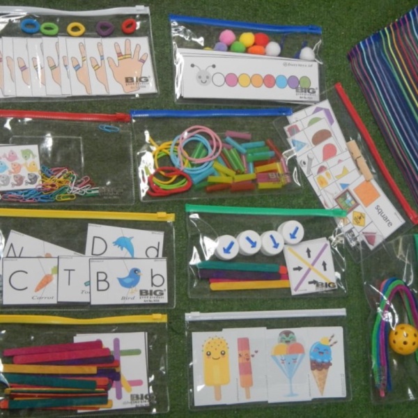 

Paket Bermain Montessori 10 Aktivitas Limited