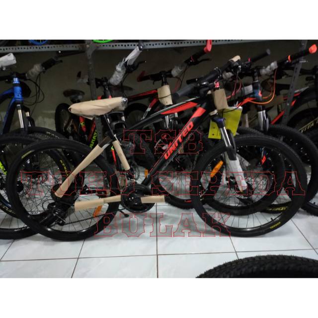 MTB 26 UNITED MONANZA 3.0
