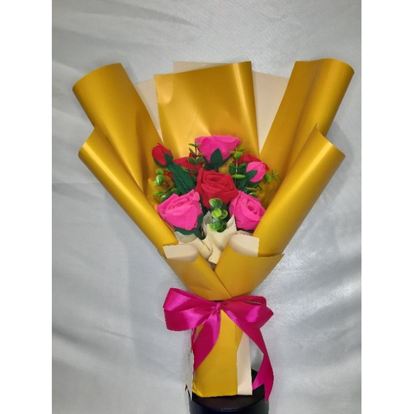 

Bucket bunga flanel/plastik