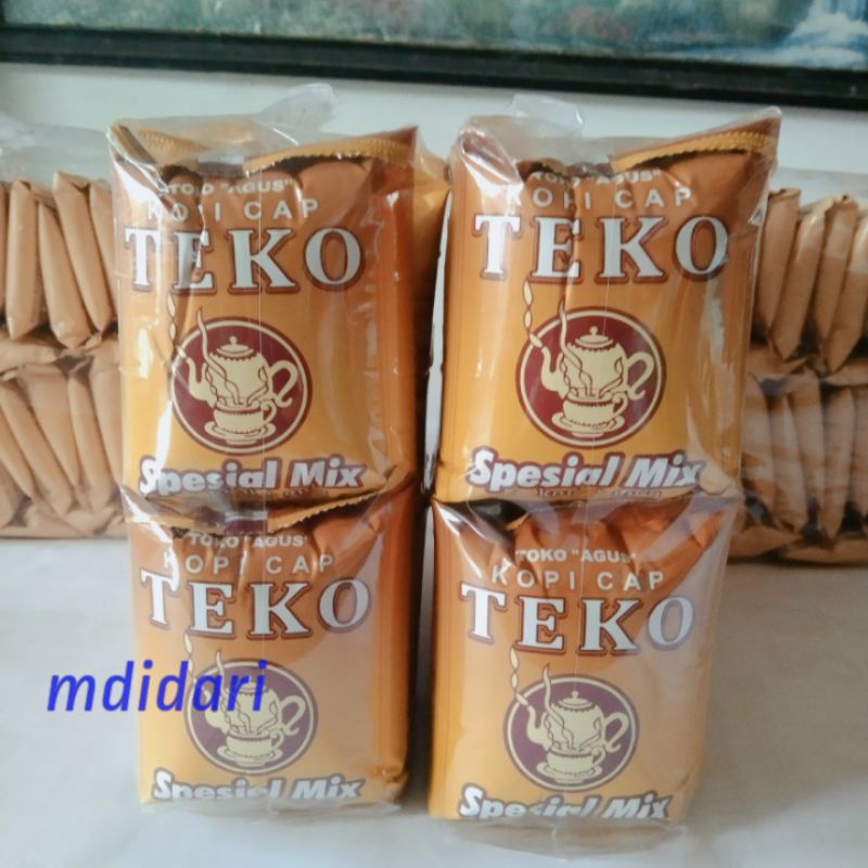 

Kopi Hitam Spesial Mix Kopi Plus Gula Kopi Cap Teko 25grx20pcs Kopi Lokal Bogor