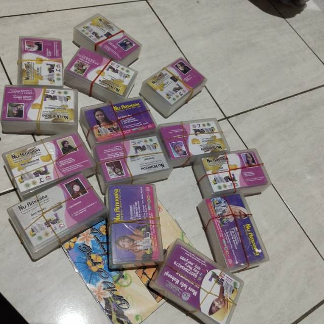 

Kartu nama nu amoorea bisa desain suka suka 1kg muat 7box alat untuk branding supaya lebih eoke