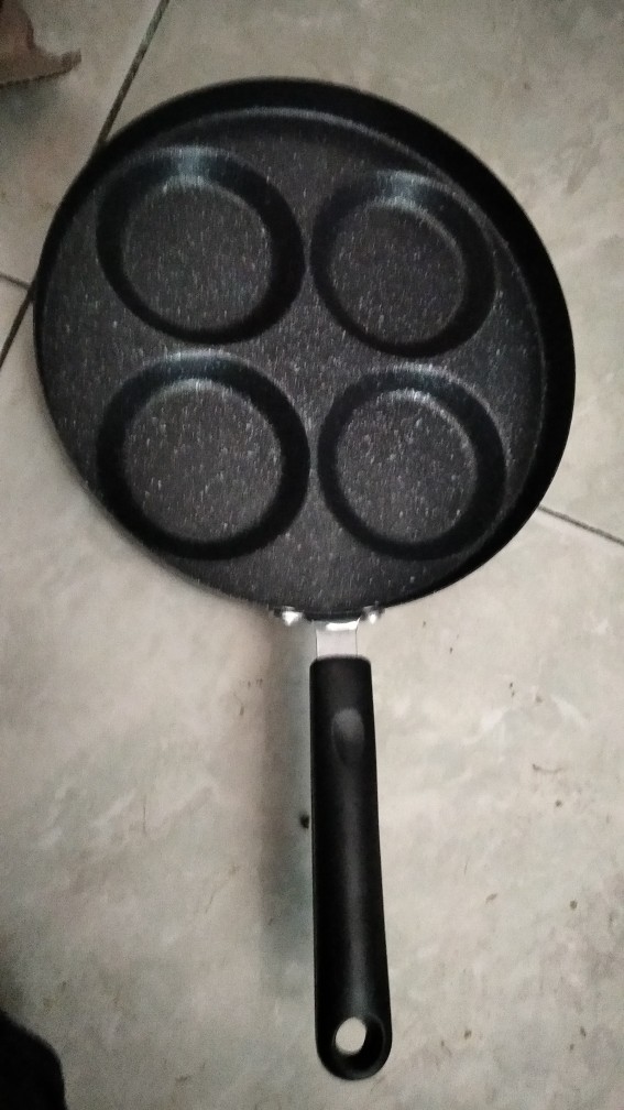 Teenra Frying Pan / Panci Telur Omelet Egg Non-stick ( 4 Lubang, 24 Cm )