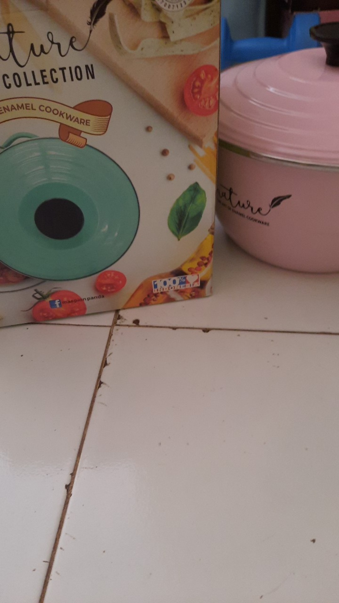 Panci Enamel 24cm Signature Panda Maspion