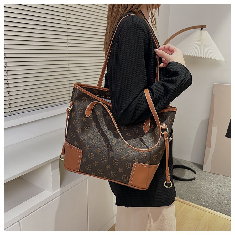 ( 2PC 1KG ) GTBI998879630  New Arrival  !!!  Tas Selempang Wanita Import  Premium Terbaru