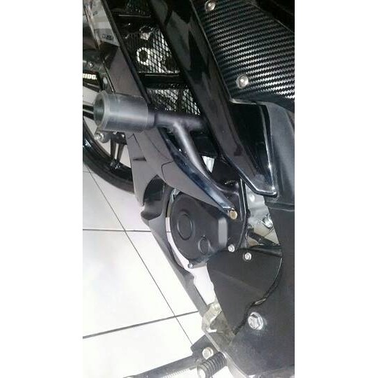 BEST PRODUCK!!!Frame Slider Yamaha R15|Slider R15