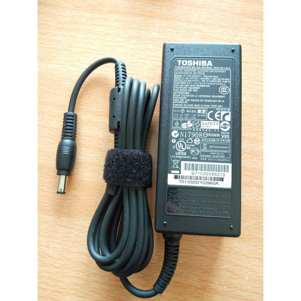 ADAPTOR CHARGER TOSHIBA C600 C640 L640 L645 L745 ORIGINAL