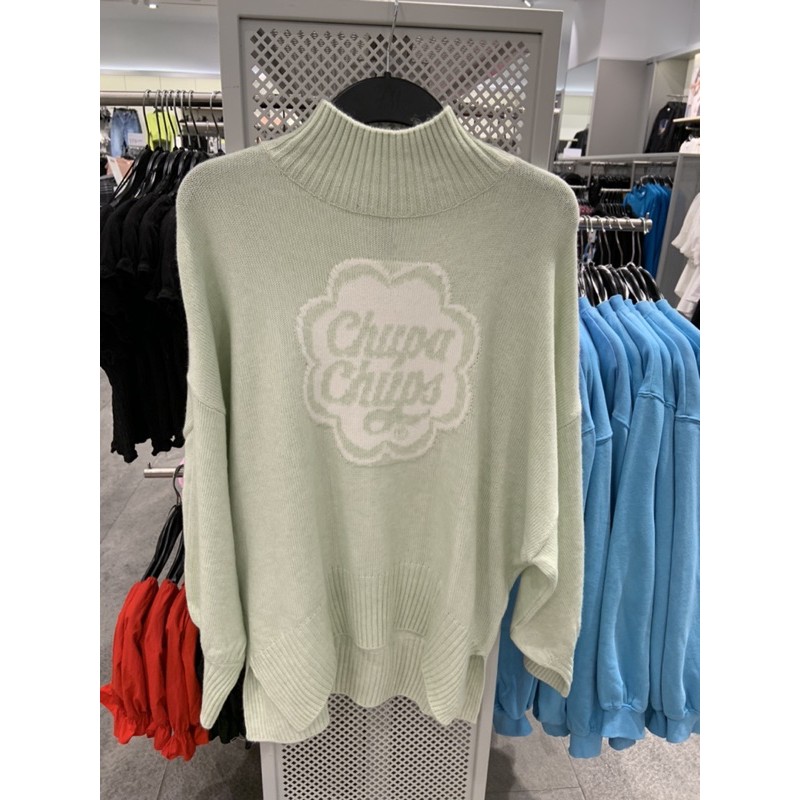 sweater rajut turtle neck HnM chupa chups