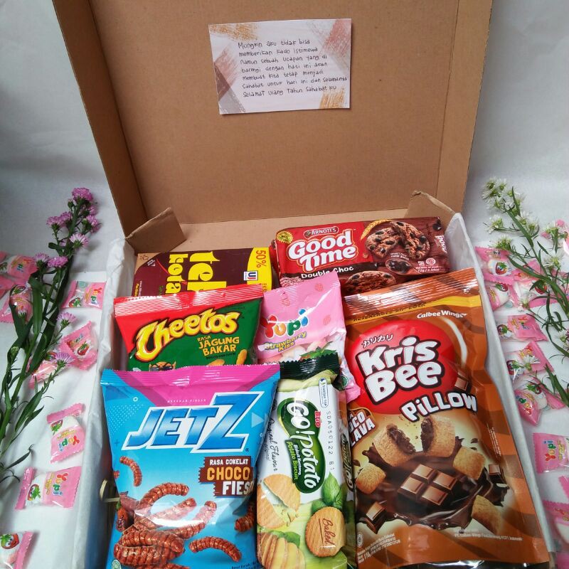 

Hampers Box Snack