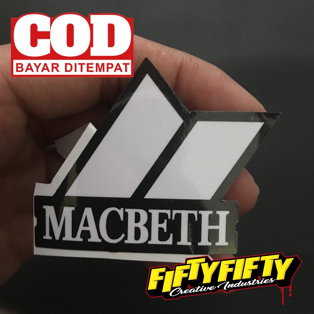 Stiker Print Cut LOGO MACBETH Stiker Printing Laminasi Glossy Stiker Motor Mobil Helm Sudah Membentuk Pola Desain