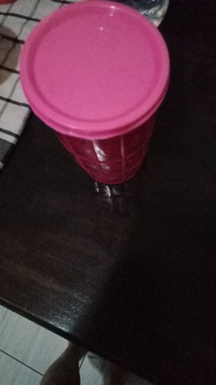 Cangkir Minum Plastik