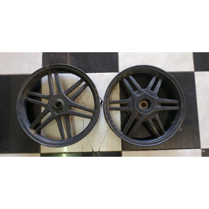 Pelek Velg Belakang Suzuki Spin New As Besar Original