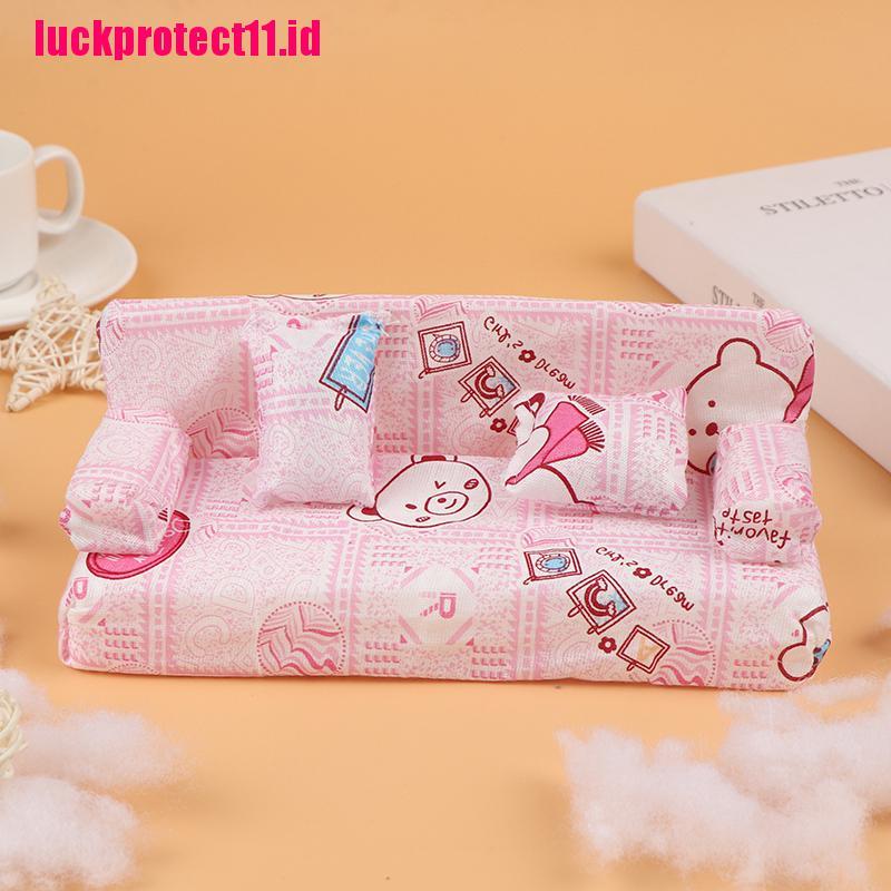 Lucktoy Miniatur Sofa Motif Bunga Dengan 2 Bantal Untuk Aksesoris Rumah Boneka