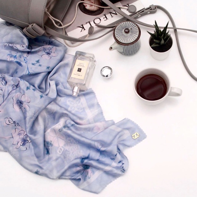 Buttonscarves Sofya Bluecheese