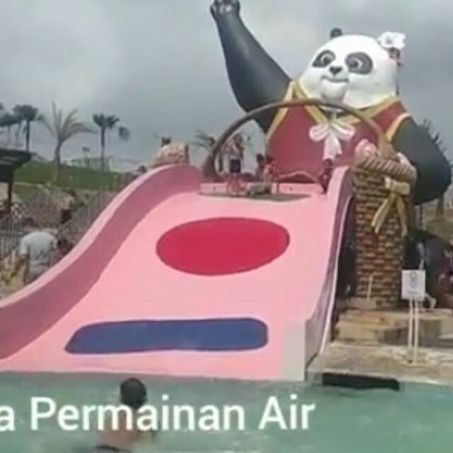 Seluncuran perosotan fiberglass