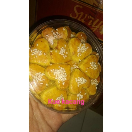

kue kacang