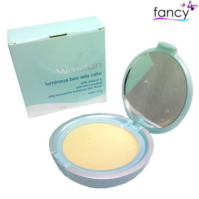 Wardah Luminous Two Way Cake